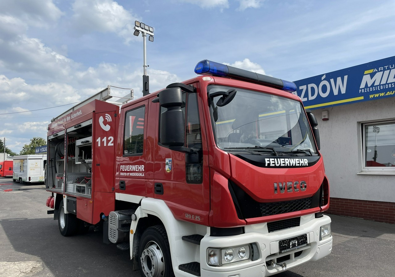 Iveco Inny Iveco IVECO ML120E250 Straż Pożarna 7-osb Gaśnicza 2500 L 2008 - Ugunsdzēsēju mašīna: foto 1 Iveco Inny Iveco IVECO ML120E250 Straż Pożarna 7-osb Gaśnicza 2500 L 2008 - Ugunsdzēsēju mašīna: foto 1