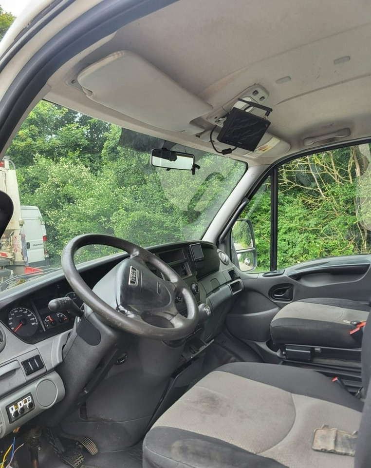 Iveco Inny Iveco Iveco 70C15 Wywrotka 3-strony Doka Dokka 6-osob 2013 - Komercauto pašizgāzējs: foto 5 Iveco Inny Iveco Iveco 70C15 Wywrotka 3-strony Doka Dokka 6-osob 2013 - Komercauto pašizgāzējs: foto 5