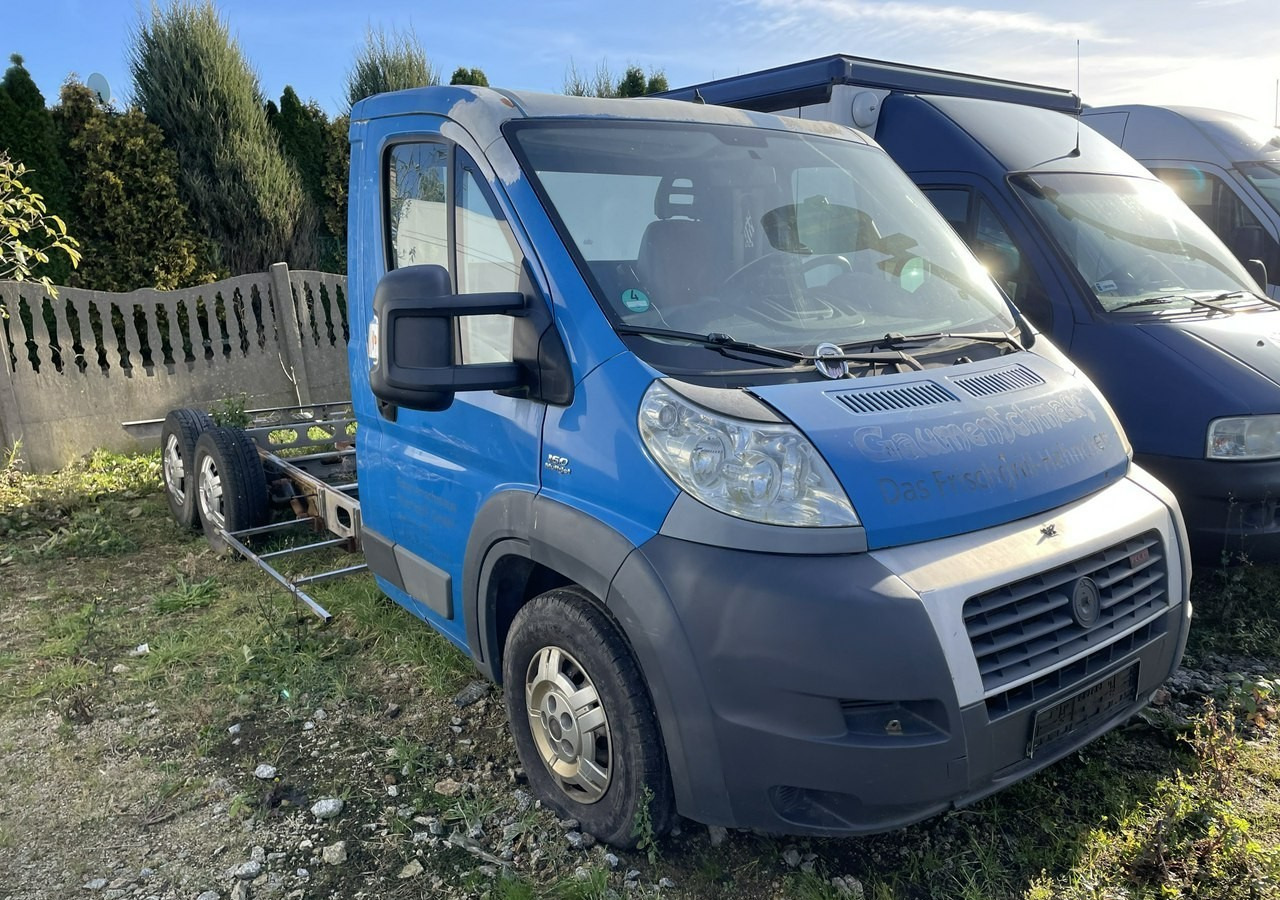 Fiat Ducato Ducato 3.0-160KM Rama pod zabudowę 2009 - Komercauto: foto 1 Fiat Ducato Ducato 3.0-160KM Rama pod zabudowę 2009 - Komercauto: foto 1