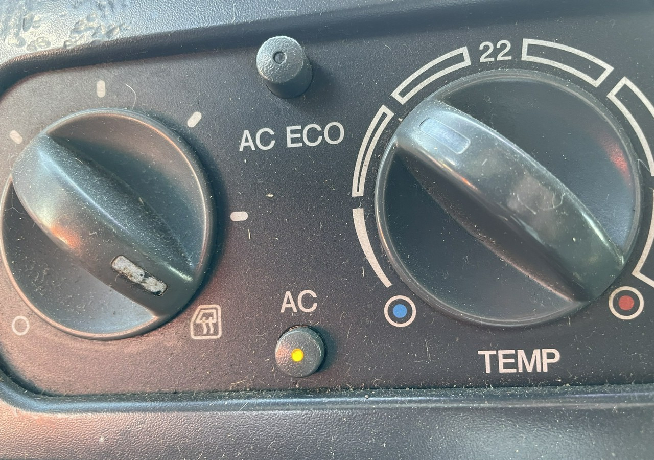 MAN Inny MAN MAN TGL 8.210 Pomoc drogowa Autolaweta na 2 Auta 2005 līzingu MAN Inny MAN MAN TGL 8.210 Pomoc drogowa Autolaweta na 2 Auta 2005: foto 20 MAN Inny MAN MAN TGL 8.210 Pomoc drogowa Autolaweta na 2 Auta 2005 līzingu MAN Inny MAN MAN TGL 8.210 Pomoc drogowa Autolaweta na 2 Auta 2005: foto 20