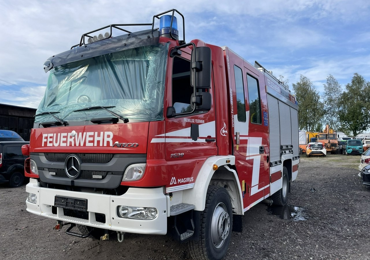 Mercedes-Benz Atego 1529 LF20 Straż Pożarna 4X4 Wóż Strażacki 6647km M2016 Mercedes Atego 1529 LF20 Straż Pożarna 4X4 Wóż Strażacki ... - Ugunsdzēsēju mašīna: foto 3 Mercedes-Benz Atego 1529 LF20 Straż Pożarna 4X4 Wóż Strażacki 6647km M2016 Mercedes Atego 1529 LF20 Straż Pożarna 4X4 Wóż Strażacki ... - Ugunsdzēsēju mašīna: foto 3