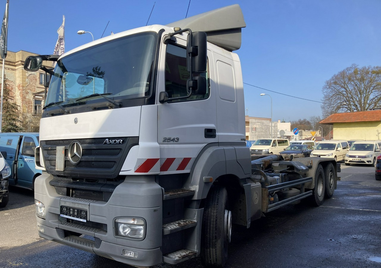 Mercedes-Benz Axor 2543 Hakowiec MEILLER-KIPPER Model 2009 Axor 2543 Hakowiec MEILLER-KIPPER Model 2009 - Pacēlājs ar āķi: foto 1 Mercedes-Benz Axor 2543 Hakowiec MEILLER-KIPPER Model 2009 Axor 2543 Hakowiec MEILLER-KIPPER Model 2009 - Pacēlājs ar āķi: foto 1