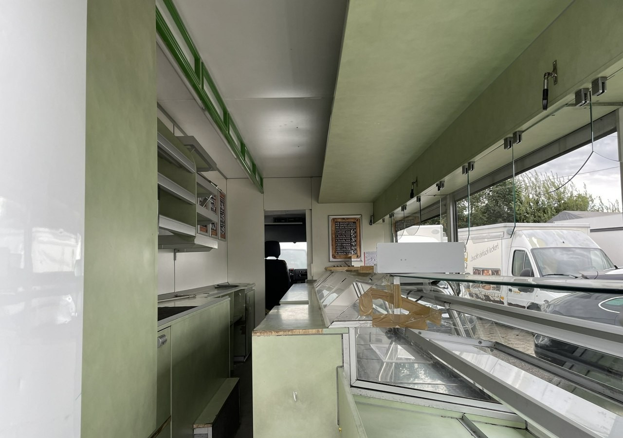 Mercedes-Benz Inny Mercedes-Benz Autosklep Gastronomiczny Warzywniak food truck foodtruck sklep 2008 - Tirdzniecības kravas automašīna: foto 4 Mercedes-Benz Inny Mercedes-Benz Autosklep Gastronomiczny Warzywniak food truck foodtruck sklep 2008 - Tirdzniecības kravas automašīna: foto 4