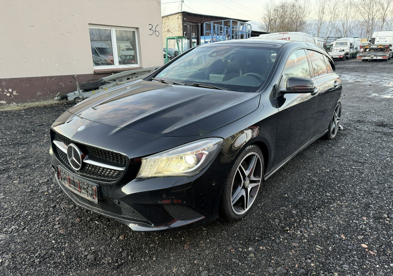 Mercedes-Benz Klasa CLA C117/X117 Mercedes-Benz Klasa CLA Mercedes CLA 250 4MATIC 2.0-210KM Bogate wyposażenie 2016 - Vieglā automašīna: foto 3 Mercedes-Benz Klasa CLA C117/X117 Mercedes-Benz Klasa CLA Mercedes CLA 250 4MATIC 2.0-210KM Bogate wyposażenie 2016 - Vieglā automašīna: foto 3