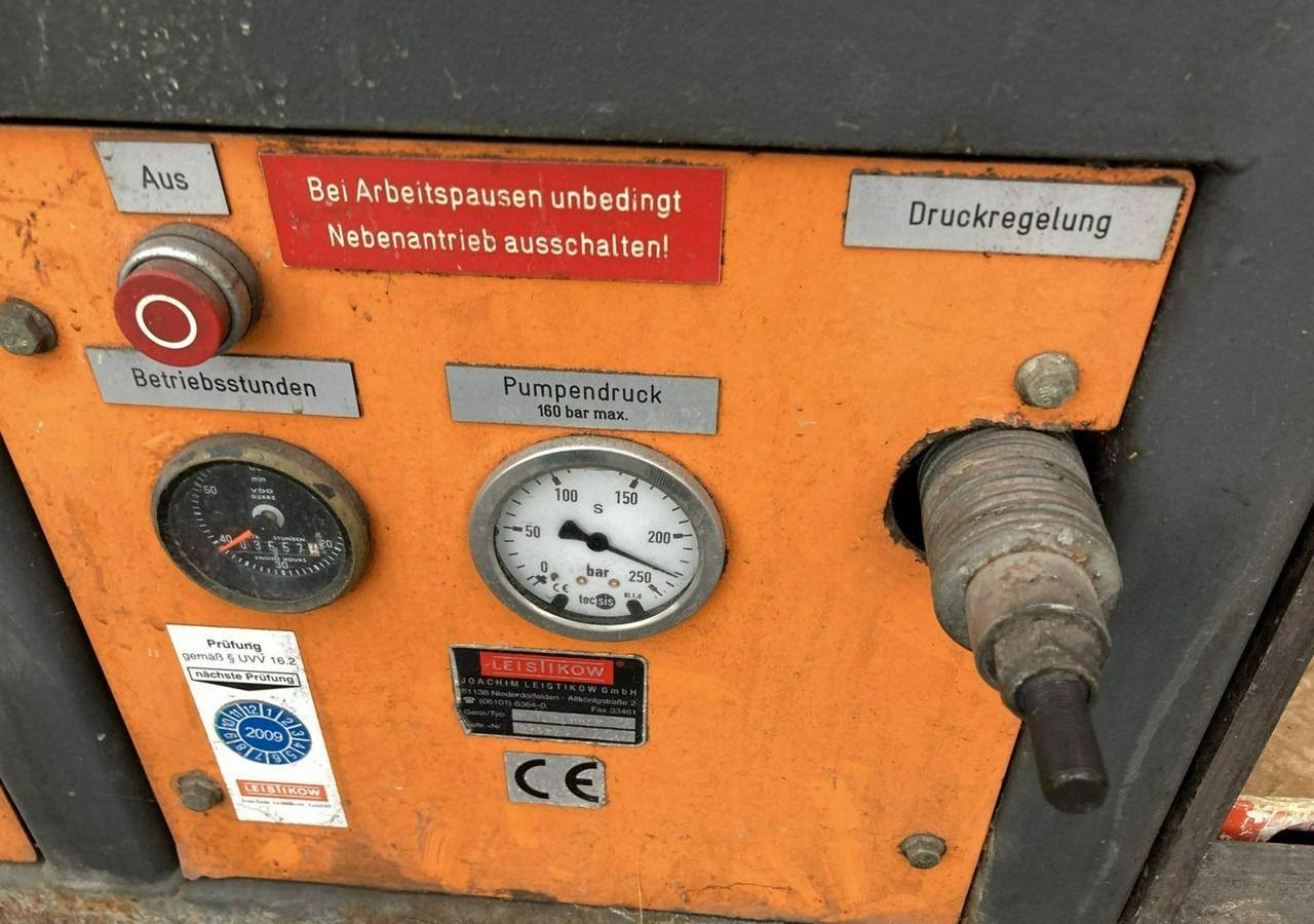 Mercedes-Benz Sprinter Sprinter Kanalizacja Wuko asenizacyjny Kret SPECK myjka DMC3500 - Asenizācijas mašīna: foto 3 Mercedes-Benz Sprinter Sprinter Kanalizacja Wuko asenizacyjny Kret SPECK myjka DMC3500 - Asenizācijas mašīna: foto 3