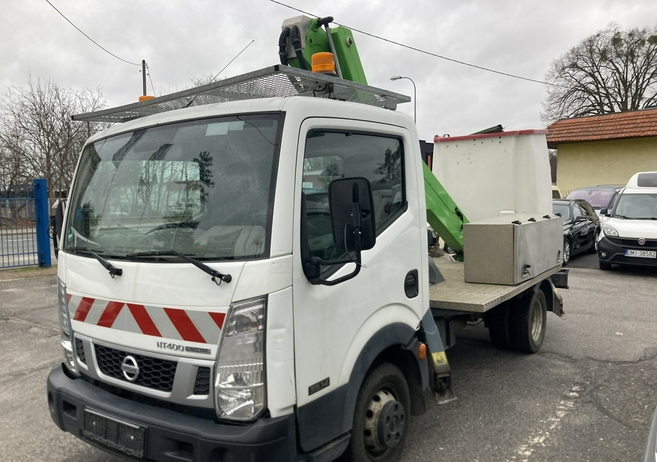 Nissan Cabstar Cabstar Canter Zwyżka Podnośnik koszowy 14.5 m 63tkm 2014r - Autopacēlājs: foto 1 Nissan Cabstar Cabstar Canter Zwyżka Podnośnik koszowy 14.5 m 63tkm 2014r - Autopacēlājs: foto 1