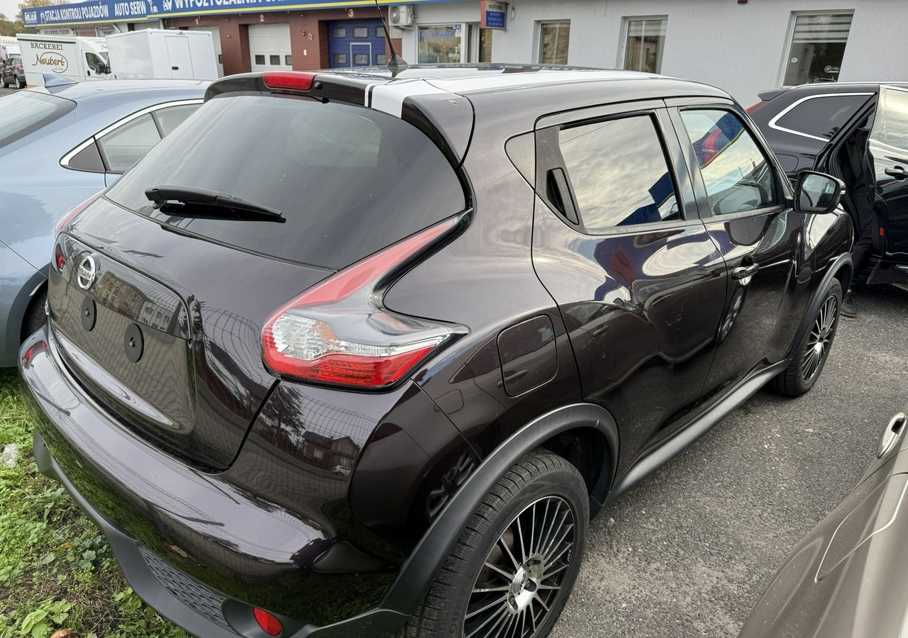 Nissan Juke Nisan Juke 1.2 - 115KM Benzyna Klima Navi Kamera 100tkm 2015 - SUV: foto 4 Nissan Juke Nisan Juke 1.2 - 115KM Benzyna Klima Navi Kamera 100tkm 2015 - SUV: foto 4