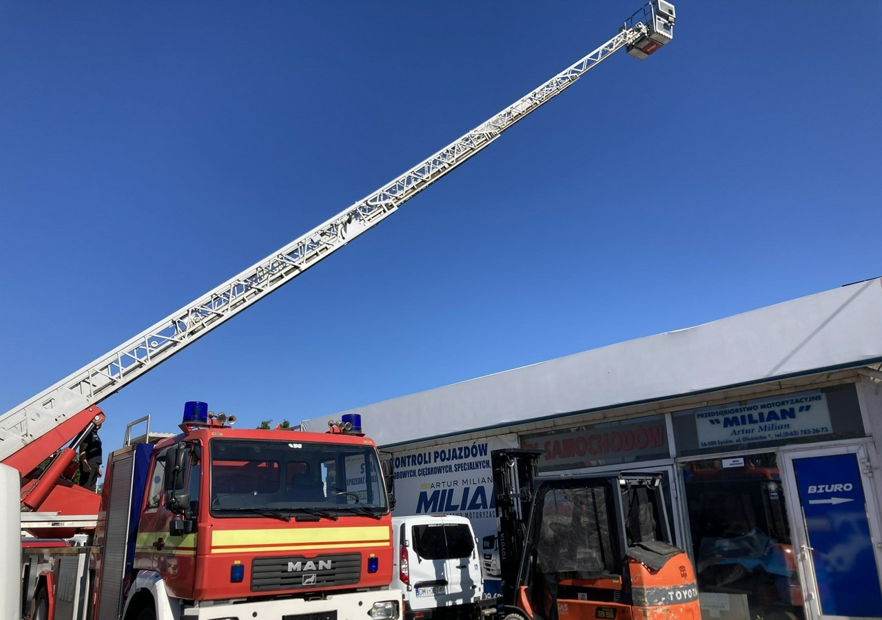 Oferta - Ugunsdzēsēju mašīna: foto 5 Oferta - Ugunsdzēsēju mašīna: foto 5