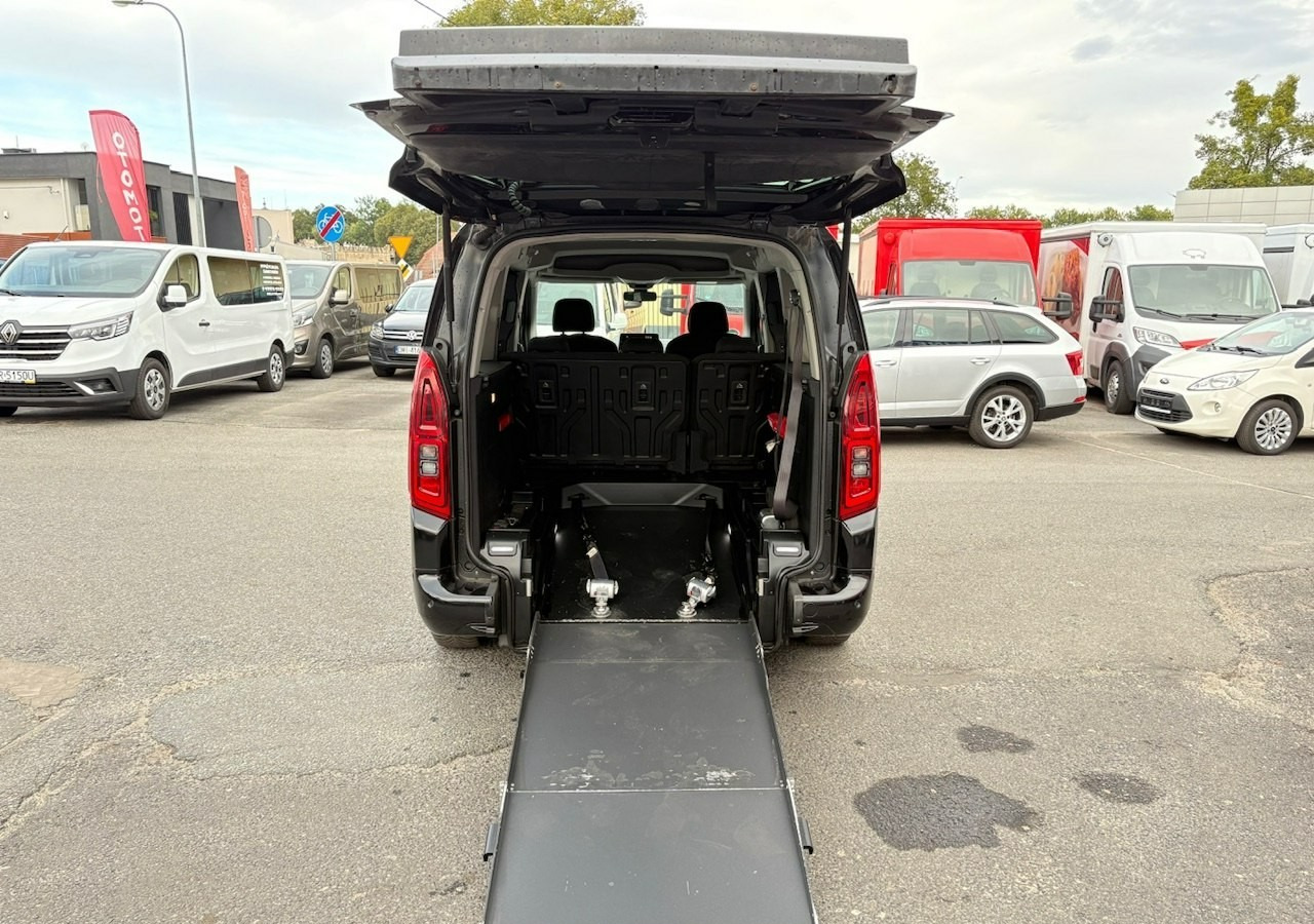 Opel Combo IV Combo Life Combo Life Maxi dla Niepełnosprawnych inwalida rampa PFRON - Universālis: foto 3 Opel Combo IV Combo Life Combo Life Maxi dla Niepełnosprawnych inwalida rampa PFRON - Universālis: foto 3