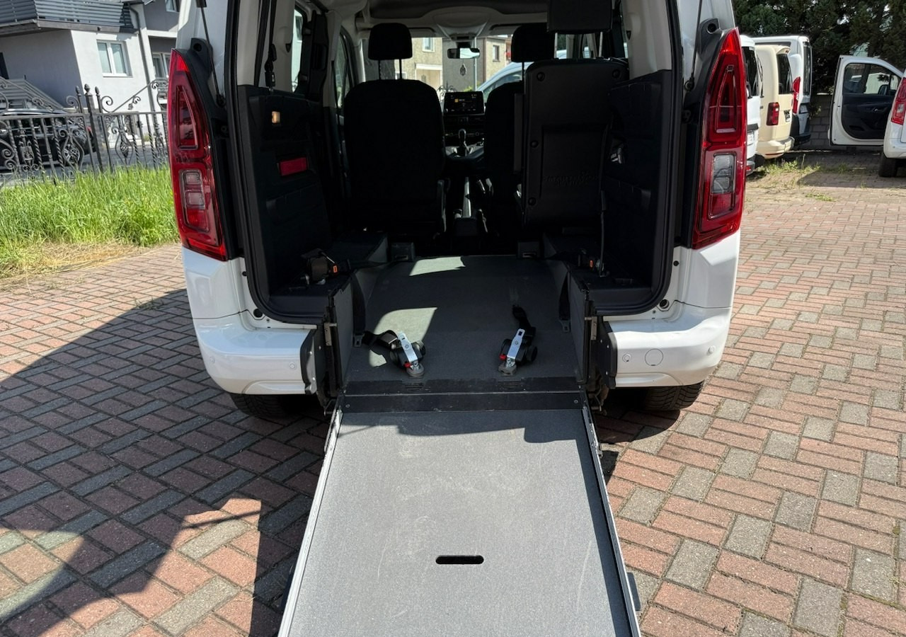 Opel Combo IV Combo Life Combo do przewozu Niepełnosprawnych inwalida rampa Model 2021 - Vieglā automašīna: foto 5 Opel Combo IV Combo Life Combo do przewozu Niepełnosprawnych inwalida rampa Model 2021 - Vieglā automašīna: foto 5