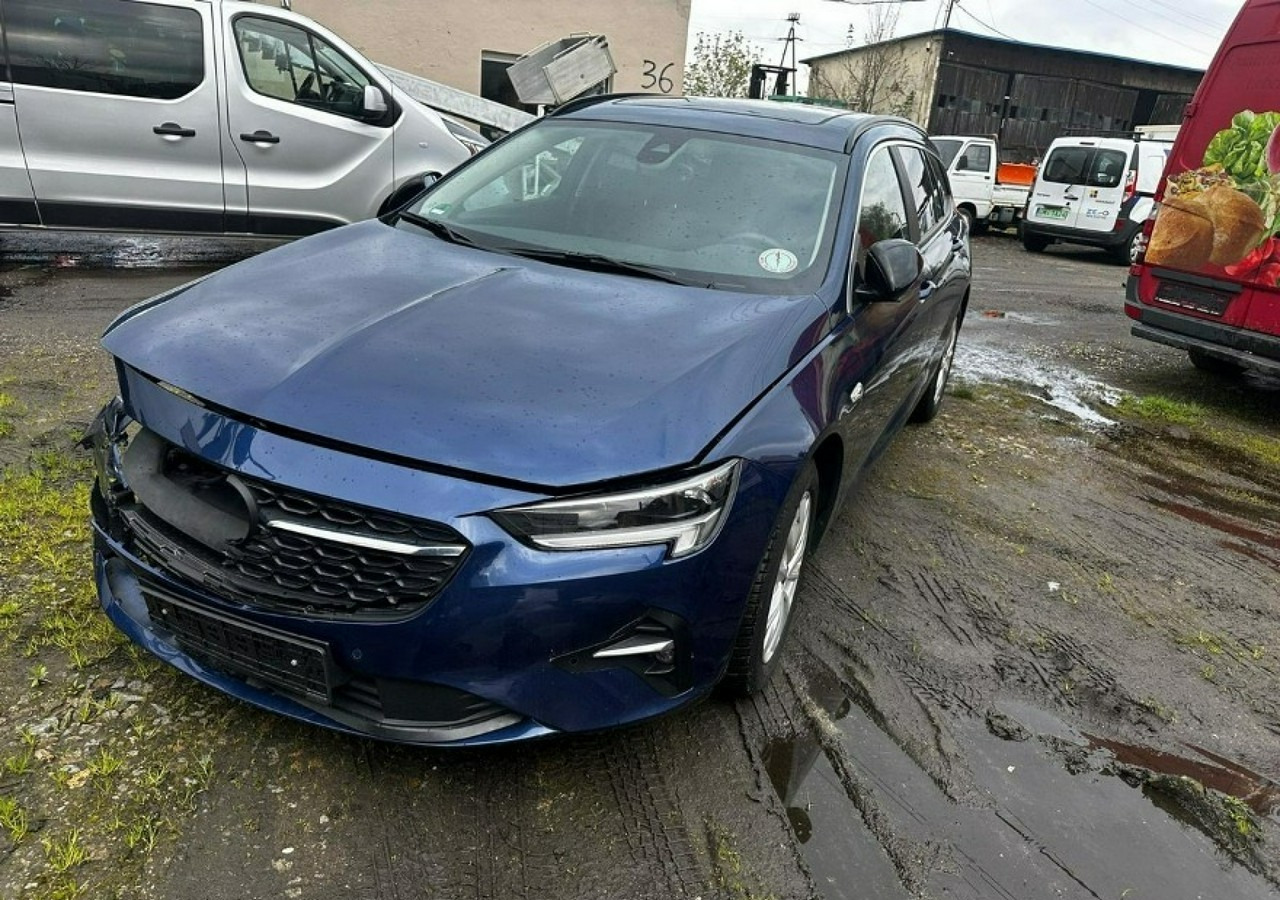 Opel Insignia II Country Tourer 1.5 CDTI 122KM Automat FullLed Panorama Klimatronik 2021 - Vieglā automašīna: foto 2 Opel Insignia II Country Tourer 1.5 CDTI 122KM Automat FullLed Panorama Klimatronik 2021 - Vieglā automašīna: foto 2