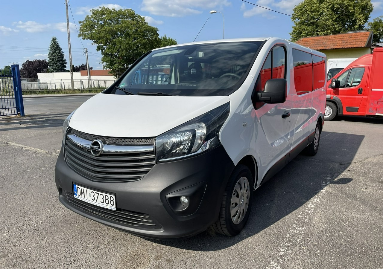 Opel Vivaro III Vivaro L2H1 LONG 1.6CDTI 121KM 2xKLIMA 9-osobowy 2019 Bezwypadkowy - Vieglā automašīna: foto 4 Opel Vivaro III Vivaro L2H1 LONG 1.6CDTI 121KM 2xKLIMA 9-osobowy 2019 Bezwypadkowy - Vieglā automašīna: foto 4