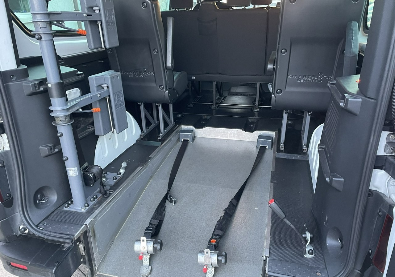 Opel Vivaro Opel Vivaro dla Niepełnosprawnych inwalida Rampa Model 2019 - Vieglā automašīna: foto 4 Opel Vivaro Opel Vivaro dla Niepełnosprawnych inwalida Rampa Model 2019 - Vieglā automašīna: foto 4