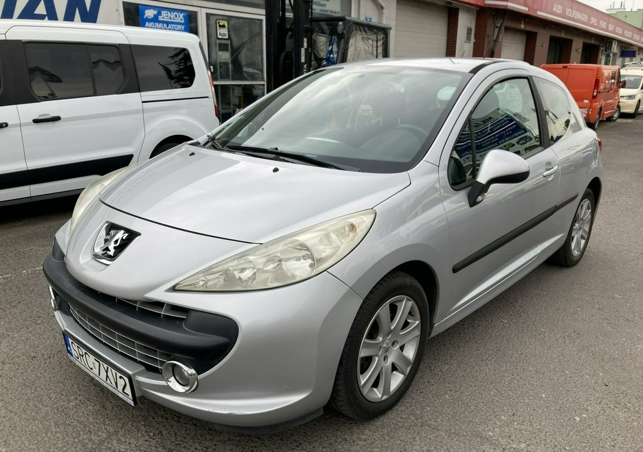 Peugeot 207 Peugeot 207 1.6HDI-16V Klima 2007 - Hečbeks: foto 1 Peugeot 207 Peugeot 207 1.6HDI-16V Klima 2007 - Hečbeks: foto 1