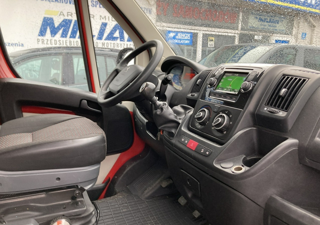 Peugeot Boxer Autosklep pieczywa Gastronomiczny Food Truck Foodtruck sklep 2018 - Tirdzniecības kravas automašīna: foto 5 Peugeot Boxer Autosklep pieczywa Gastronomiczny Food Truck Foodtruck sklep 2018 - Tirdzniecības kravas automašīna: foto 5