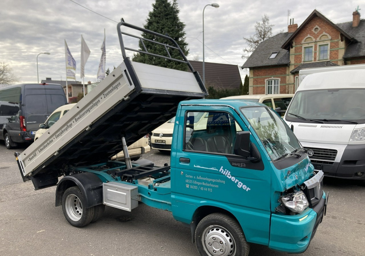 Piaggio Piaggio porter Maxi Wywrotka bliżniacze koła 2017 - Komercauto pašizgāzējs: foto 2 Piaggio Piaggio porter Maxi Wywrotka bliżniacze koła 2017 - Komercauto pašizgāzējs: foto 2