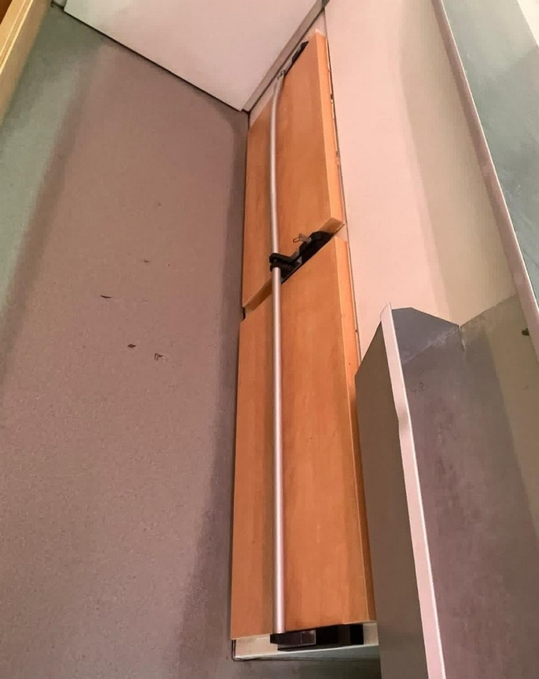 Tirdzniecības kravas automašīna Renault Master Autosklep Wędli Gastronomiczny food truck foodtruck sklep W-zasiBORC: foto 7 Tirdzniecības kravas automašīna Renault Master Autosklep Wędli Gastronomiczny food truck foodtruck sklep W-zasiBORC: foto 7