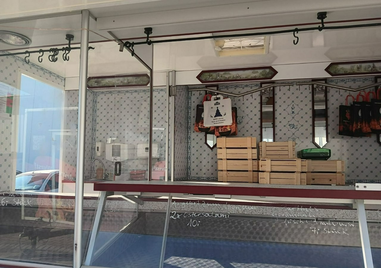 Renault Master Autosklep wędlin Gastronomiczny Food Truck Foodtruck 140tkm sklep 20 - Tirdzniecības kravas automašīna: foto 2 Renault Master Autosklep wędlin Gastronomiczny Food Truck Foodtruck 140tkm sklep 20 - Tirdzniecības kravas automašīna: foto 2