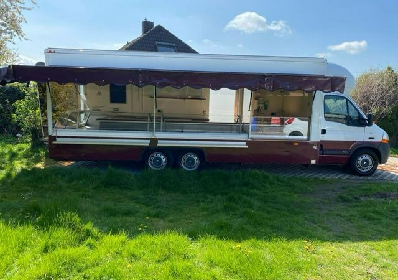 Renault Master Autosklep wędlin Gastronomiczny Food Truck Foodtruck sklep Klima Bor - Tirdzniecības kravas automašīna: foto 1 Renault Master Autosklep wędlin Gastronomiczny Food Truck Foodtruck sklep Klima Bor - Tirdzniecības kravas automašīna: foto 1