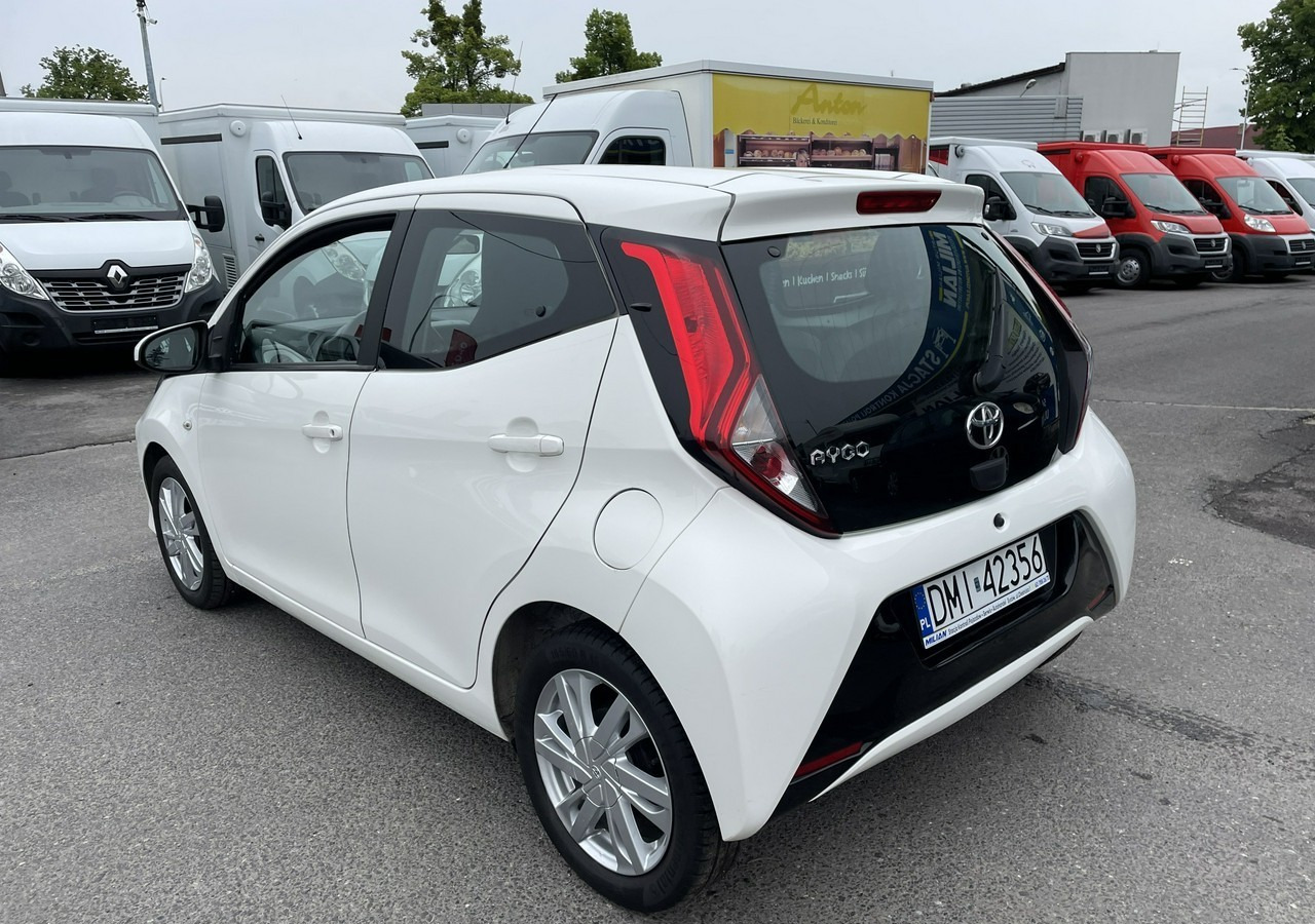 Toyota Aygo II Toyota Aygo 1.0 VVT-i JBL Edition bezyna+LPG Salon PL 2020 - Hečbeks: foto 2 Toyota Aygo II Toyota Aygo 1.0 VVT-i JBL Edition bezyna+LPG Salon PL 2020 - Hečbeks: foto 2
