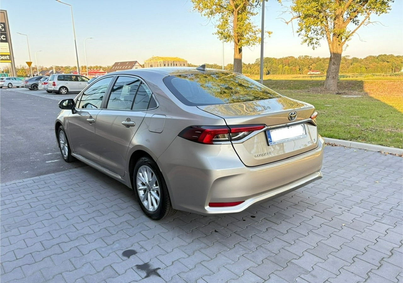 Toyota Corolla XII Corolla 1.8 Hybrid 140KM Comfort 2022 - Sedans: foto 5 Toyota Corolla XII Corolla 1.8 Hybrid 140KM Comfort 2022 - Sedans: foto 5