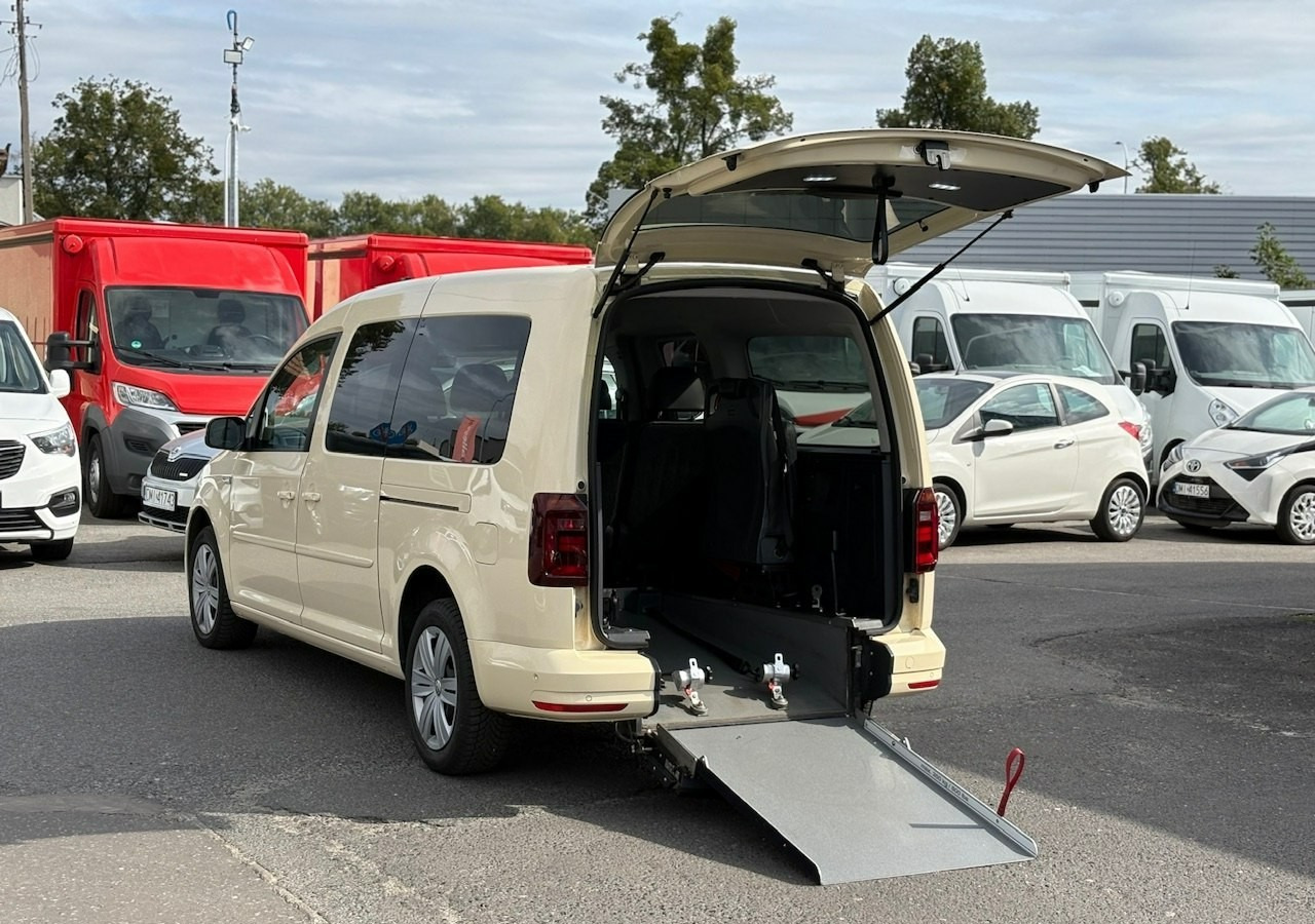 Volkswagen Caddy III Caddy 2.0-150 Niepełnosprawnych inwalida rampa Bogate wyposażeniePFR - Universālis: foto 1 Volkswagen Caddy III Caddy 2.0-150 Niepełnosprawnych inwalida rampa Bogate wyposażeniePFR - Universālis: foto 1