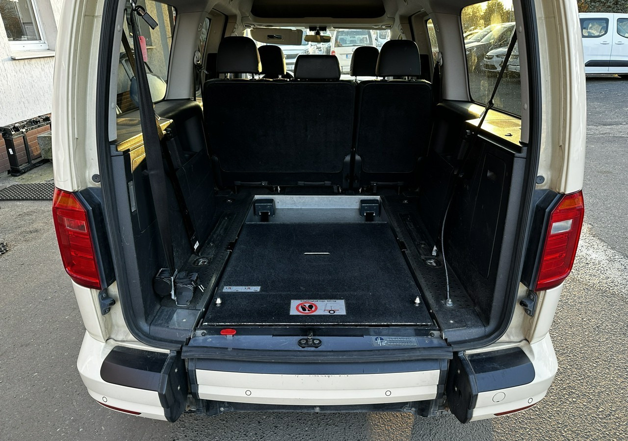 Volkswagen Caddy III Caddy 2.0 TDI do przewozu Niepełnosprawnych Inwalida Rampa 2020 Pefr - Vieglā automašīna: foto 4 Volkswagen Caddy III Caddy 2.0 TDI do przewozu Niepełnosprawnych Inwalida Rampa 2020 Pefr - Vieglā automašīna: foto 4