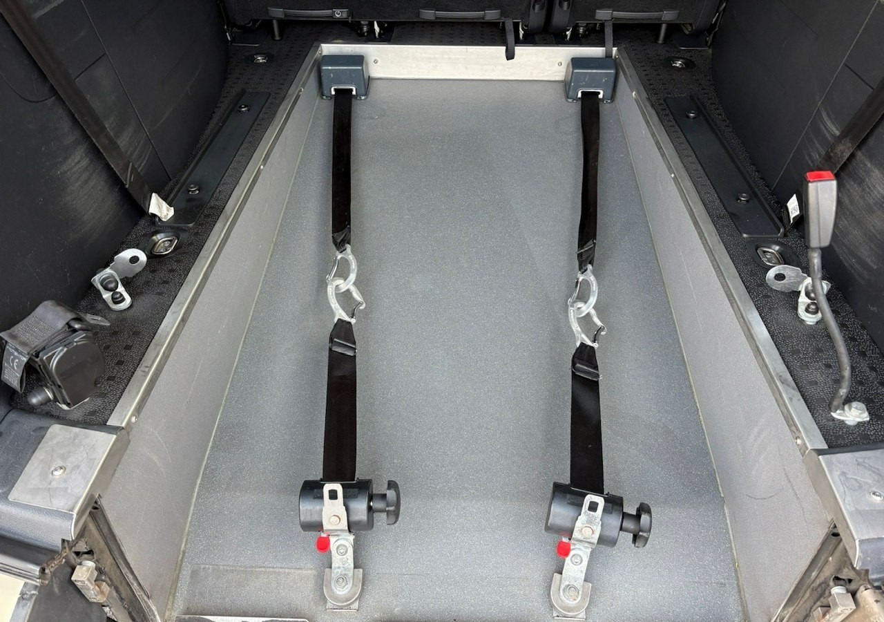 Volkswagen Caddy III Caddy 2.0 dla Niepełnosprawnych inwalida rampa Model 2020 Pfron - Vieglā automašīna: foto 4 Volkswagen Caddy III Caddy 2.0 dla Niepełnosprawnych inwalida rampa Model 2020 Pfron - Vieglā automašīna: foto 4