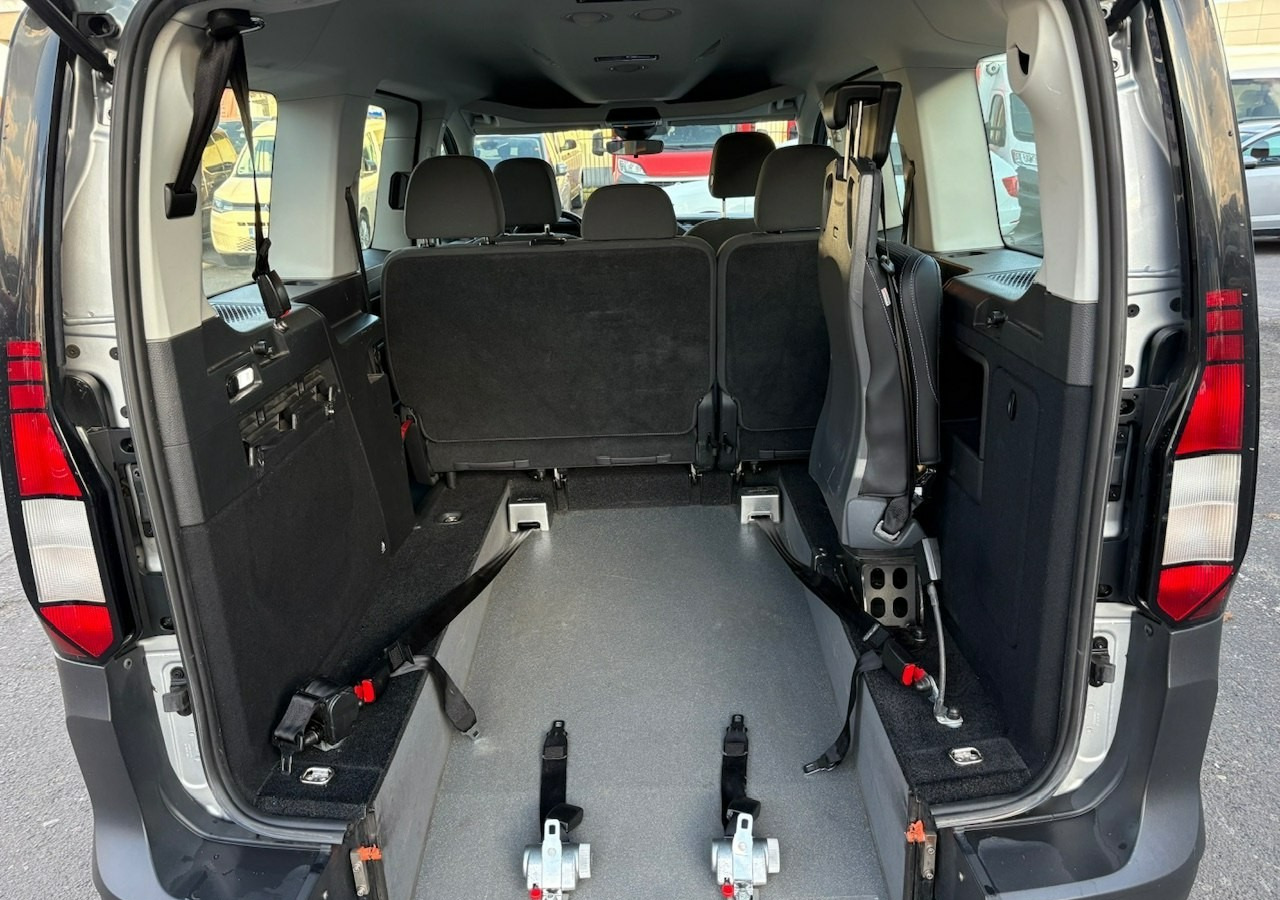 Volkswagen Caddy III Caddy 2.0TDI dla Niepełnosprawnych inwalida rampa Model 2022 PFRON - Universālis: foto 4 Volkswagen Caddy III Caddy 2.0TDI dla Niepełnosprawnych inwalida rampa Model 2022 PFRON - Universālis: foto 4