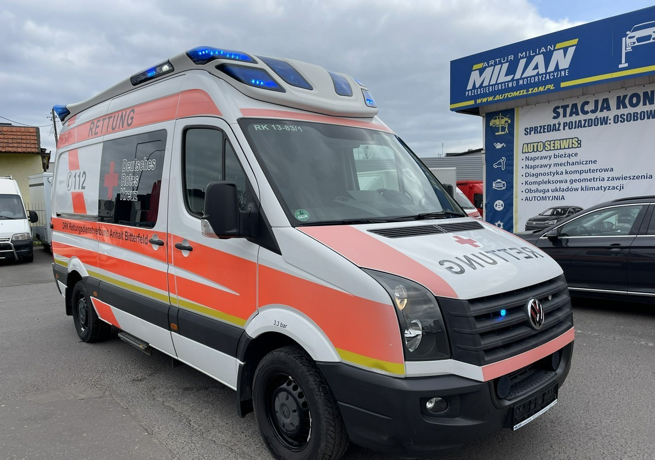 Volkswagen Crafter Crafter 2.0-163KM Karetka Ambulans Wyposażony Model 2016 - Ātrās palīdzības mašīna: foto 1 Volkswagen Crafter Crafter 2.0-163KM Karetka Ambulans Wyposażony Model 2016 - Ātrās palīdzības mašīna: foto 1