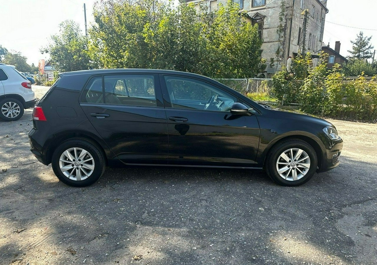 Volkswagen Golf VII VII 1,6 TDI 110KM 153TKM Klimatronik Navi Alu PDC 2015 Bez wkładu fi - Vieglā automašīna: foto 2 Volkswagen Golf VII VII 1,6 TDI 110KM 153TKM Klimatronik Navi Alu PDC 2015 Bez wkładu fi - Vieglā automašīna: foto 2