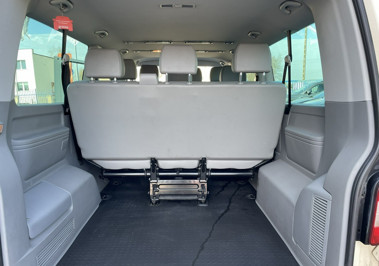Vieglā automašīna Volkswagen Inny Volkswagen Volkswagen Caravelle 2.0-140KM 2015: foto 17
