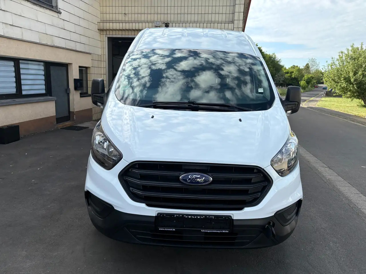 Ford Transit Custom 300 L2 H2 Motorschaden - Kravas mikroautobuss: foto 2 Ford Transit Custom 300 L2 H2 Motorschaden - Kravas mikroautobuss: foto 2