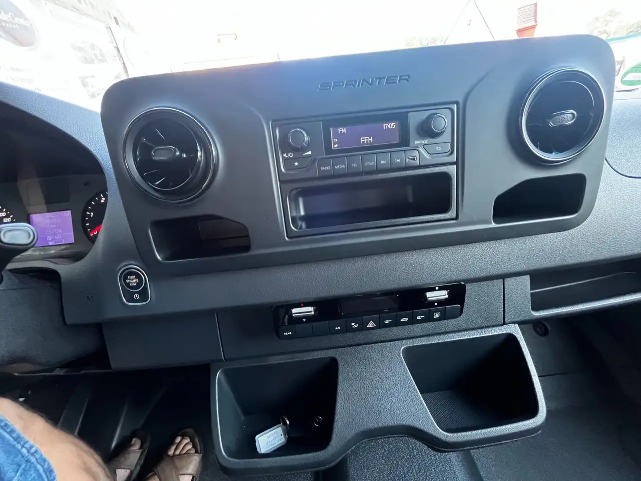 Jaunā Pasažieru furgons, Kravas-pasažieru furgons Mercedes-Benz Sprinter KOMBI TOURER DACHKLIMA 9-SITZE: foto 16