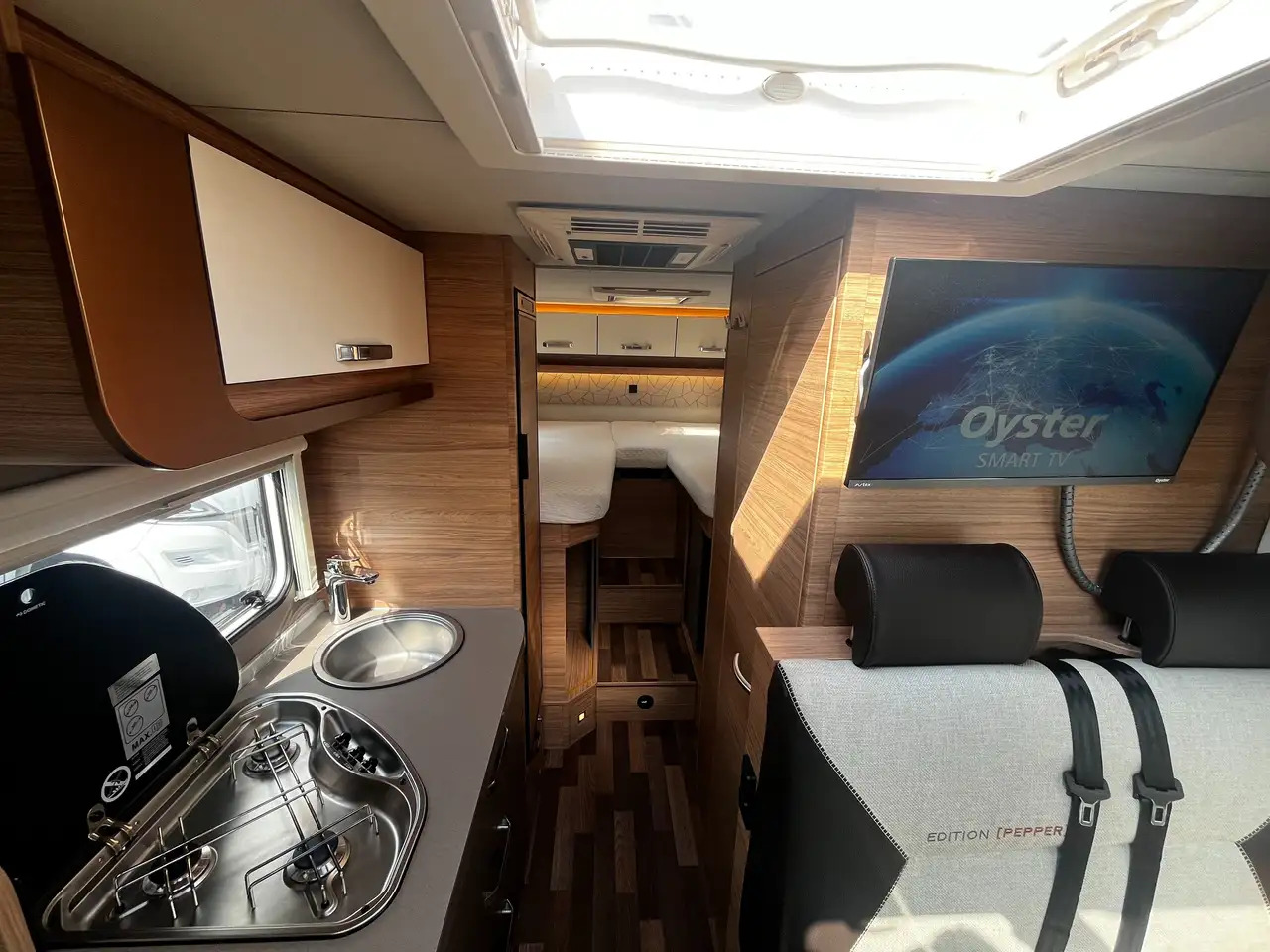 Jaunā Daļēji integrētais kemperis Weinsberg CaraCompact 600 MEG EDITION [PEPPER] Ab Nov. '24: foto 11