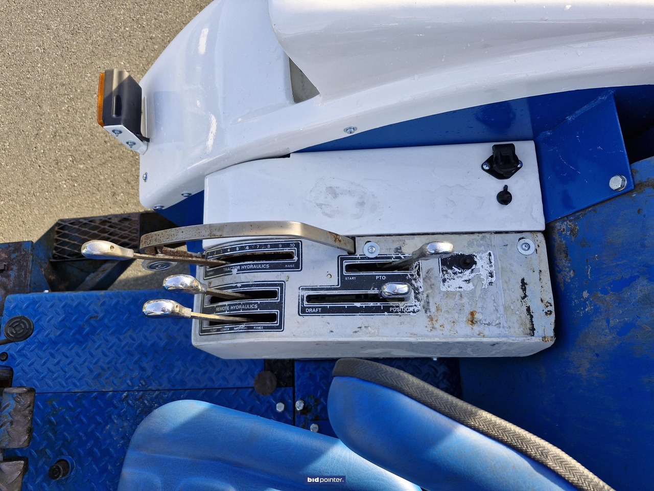 Ford 8600 - Traktors: foto 5 Ford 8600 - Traktors: foto 5