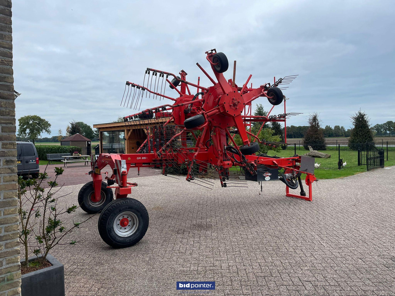Kuhn GA8521 - Vālotājs/ Ārdītājs: foto 4 Kuhn GA8521 - Vālotājs/ Ārdītājs: foto 4