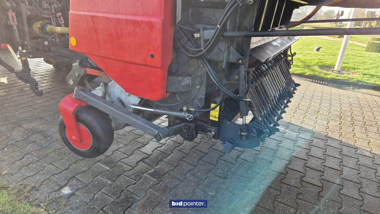 Lely Tigo 70 R Combi - Savācējpiekabe: foto 4 Lely Tigo 70 R Combi - Savācējpiekabe: foto 4