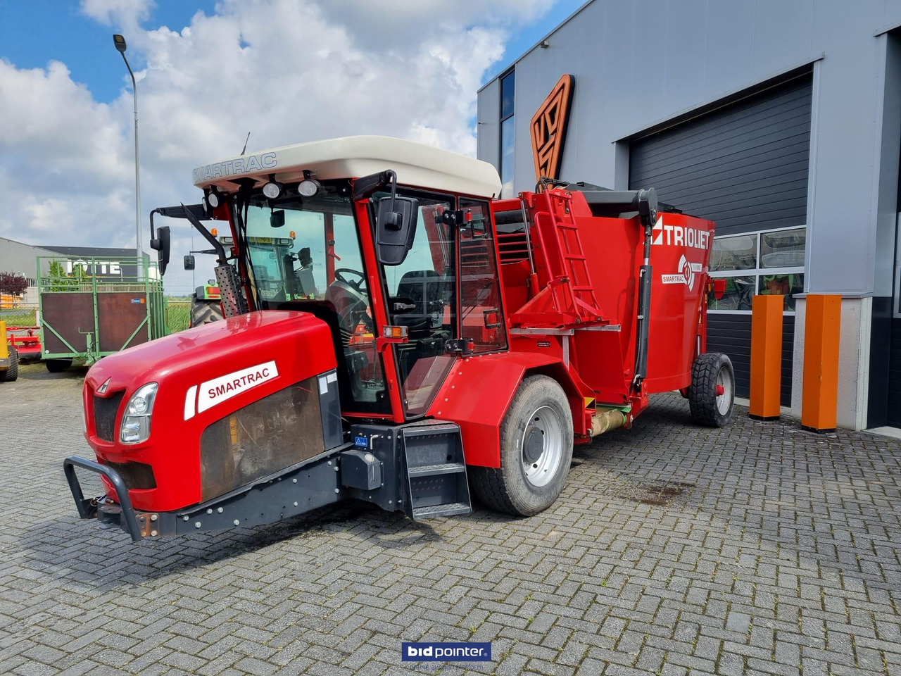 Trioliet Smarttrac 1-1000 - Lopbarības mikseris: foto 1 Trioliet Smarttrac 1-1000 - Lopbarības mikseris: foto 1