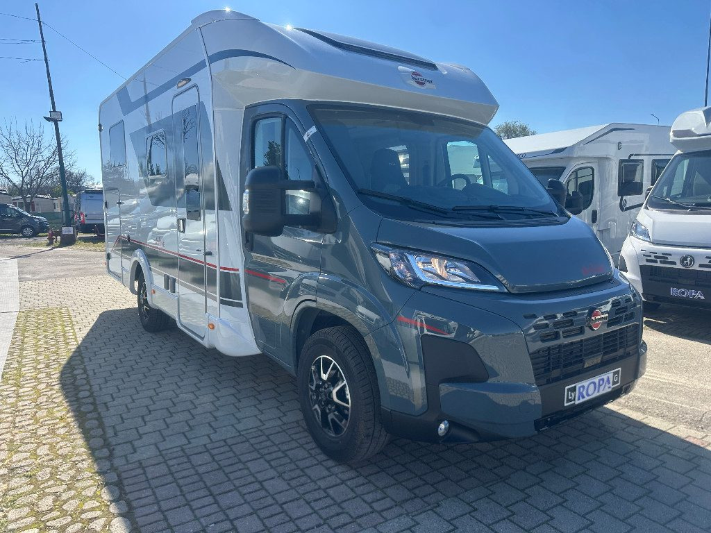 BURSTNER LYSEO TIME SKYLINE 690 G - Daļēji integrētais kemperis: foto 1 BURSTNER LYSEO TIME SKYLINE 690 G - Daļēji integrētais kemperis: foto 1