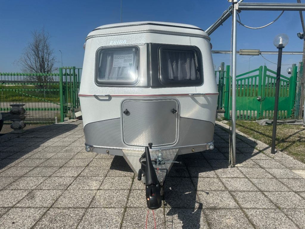HYMER-ERIBA TOURING 540 - Dzīvojamais treileris: foto 2 HYMER-ERIBA TOURING 540 - Dzīvojamais treileris: foto 2
