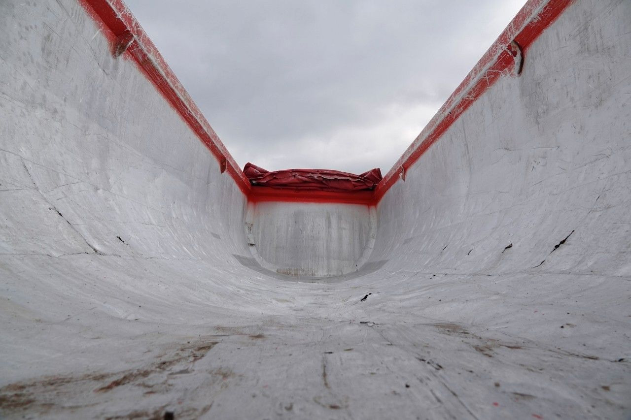 Puspiekabe pašizgāzējs Benalu MENCI WYWROTKA /28 m3 / ALUMINIOWA / OŚ PODNOSZO: foto 14