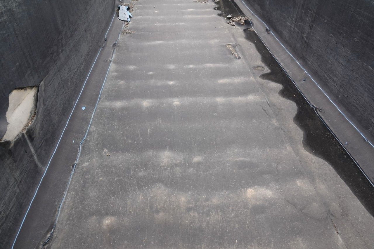 Puspiekabe pašizgāzējs Benalu WYWROTKA / 25 m3 / ALUMINIOWA / OŚ PODNOSZONA /: foto 11