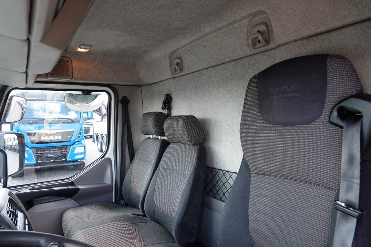 Kravas automašīna ar slēgto virsbūvi DAF LF 210 / KONTENER - 7 M / SOLÓWKA / WINDA DHOLLA: foto 12