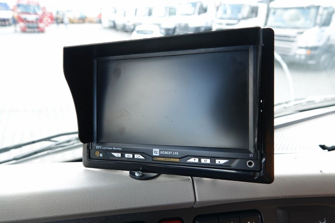 Kravas automašīna ar slēgto virsbūvi DAF LF 210 / KONTENER - 7 M / SOLÓWKA / WINDA DHOLLA: foto 16