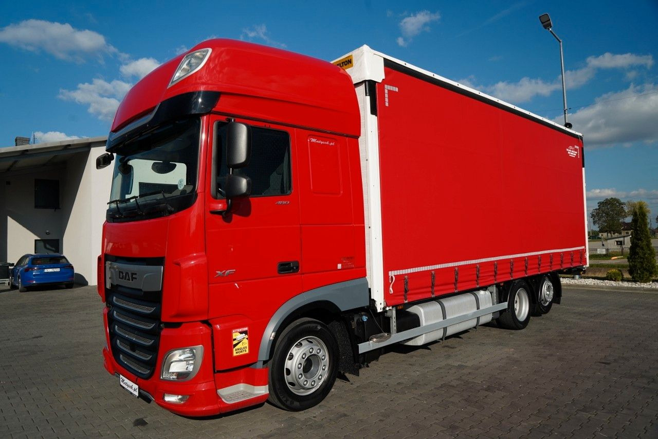 DAF XF 480 / SOLÓWKA / SSC / 6X2 / OŚ PODNOSZONA / W - Kravas automašīna ar tentu: foto 2 DAF XF 480 / SOLÓWKA / SSC / 6X2 / OŚ PODNOSZONA / W - Kravas automašīna ar tentu: foto 2
