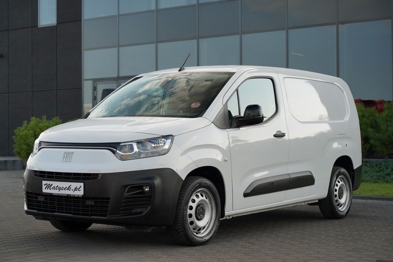 Fiat DOBLO / FURGON / BLASZAK / 2023 R / SPROWADZON - Mazs furgons: foto 1 Fiat DOBLO / FURGON / BLASZAK / 2023 R / SPROWADZON - Mazs furgons: foto 1