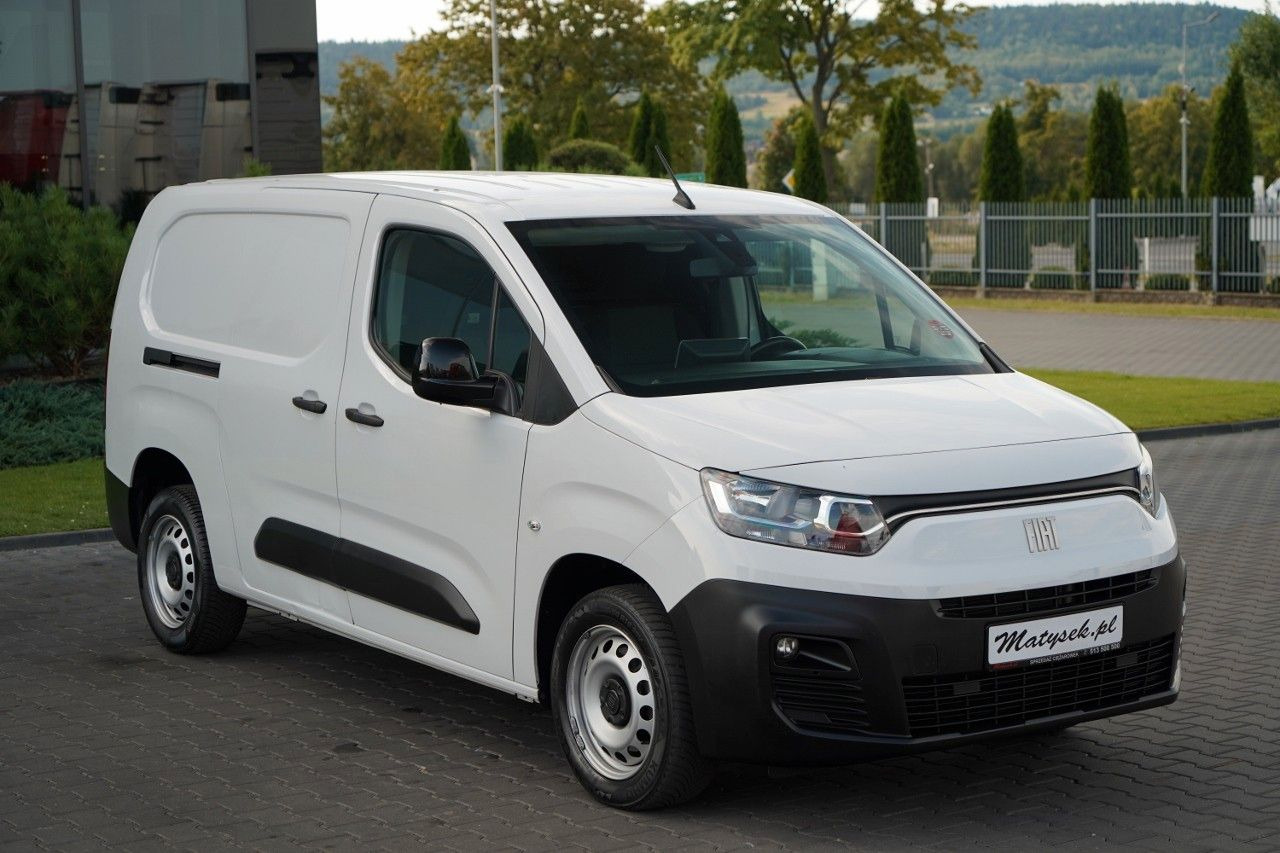 Fiat DOBLO / FURGON / BLASZAK / 2023 R / SPROWADZON - Mazs furgons: foto 2 Fiat DOBLO / FURGON / BLASZAK / 2023 R / SPROWADZON - Mazs furgons: foto 2