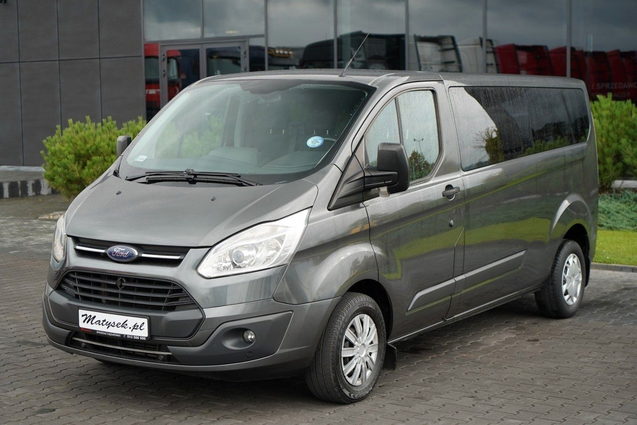 Ford TRANSIT / 9 MIEJSC / MANUAL / POLSKI SALON / PO - Pasažieru furgons: foto 4 Ford TRANSIT / 9 MIEJSC / MANUAL / POLSKI SALON / PO - Pasažieru furgons: foto 4
