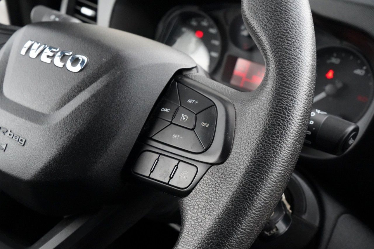 Komercauto refrižerators Iveco DAILY 35-160 / KONTENER 4,3 M / WINDA / BLIŹNIAK: foto 30